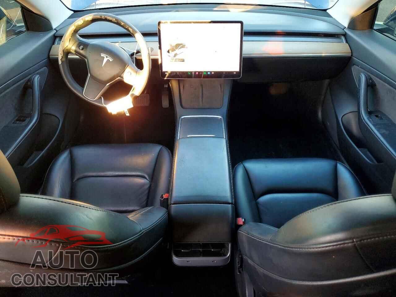 TESLA MODEL 3 2021 - 5YJ3E1EA1MF868277