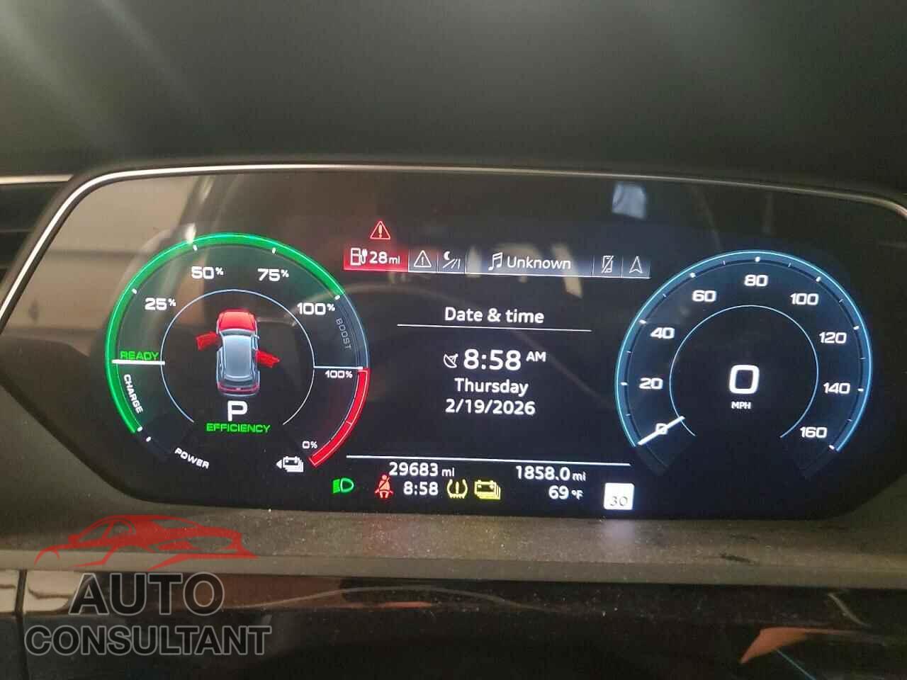 AUDI E-TRON 2019 - WA1VAAGE2KB008144