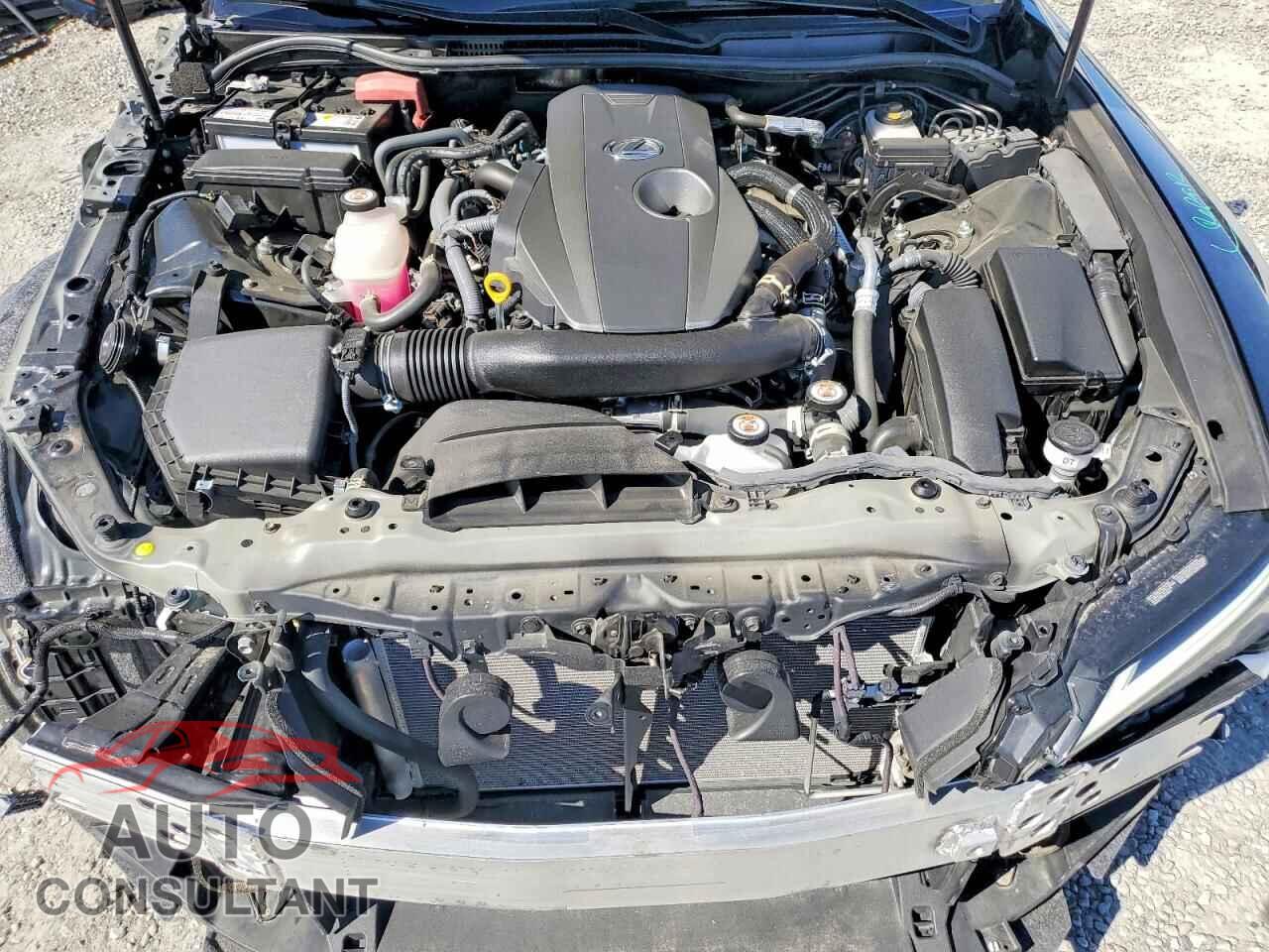 LEXUS IS 300 2025 - JTHBA1D29S5133948