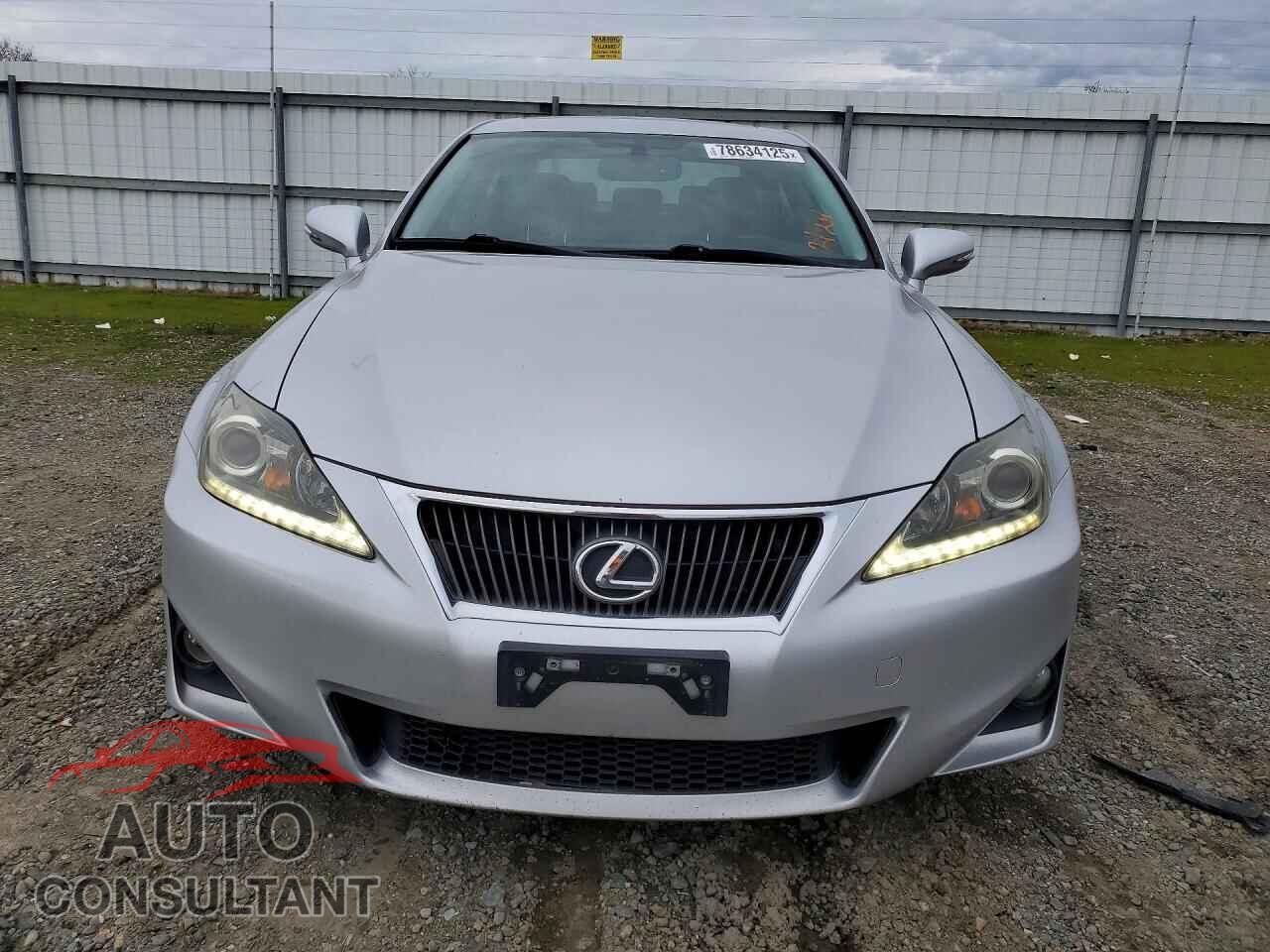 LEXUS IS 2011 - JTHBF5C27B5153075