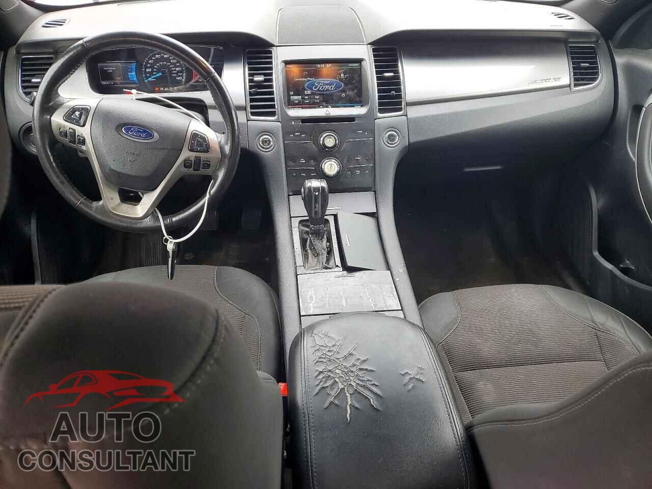 FORD TAURUS 2015 - 1FAHP2E82FG169340