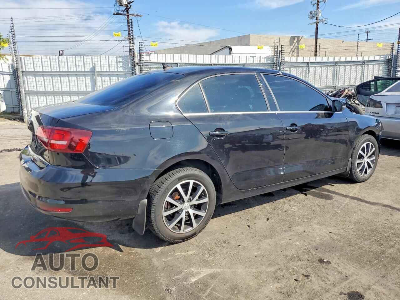 VOLKSWAGEN JETTA 2018 - 3VWDB7AJ2JM259631