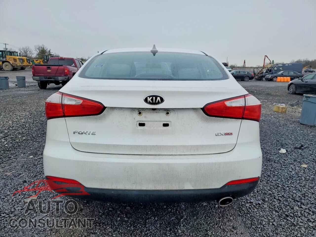 KIA FORTE 2014 - KNAFX4A80E5052527