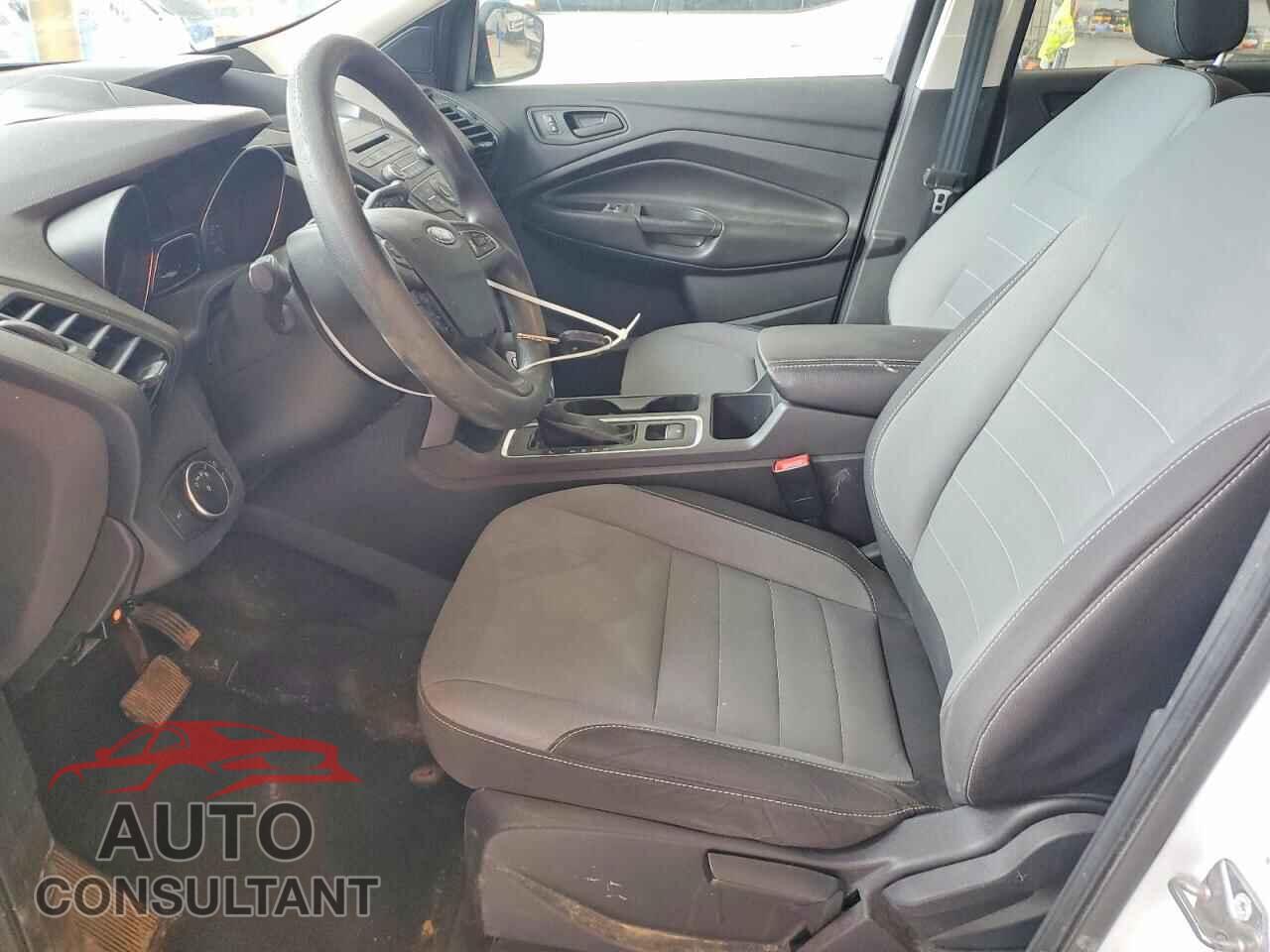 FORD ESCAPE 2018 - 1FMCU0F72JUB42233