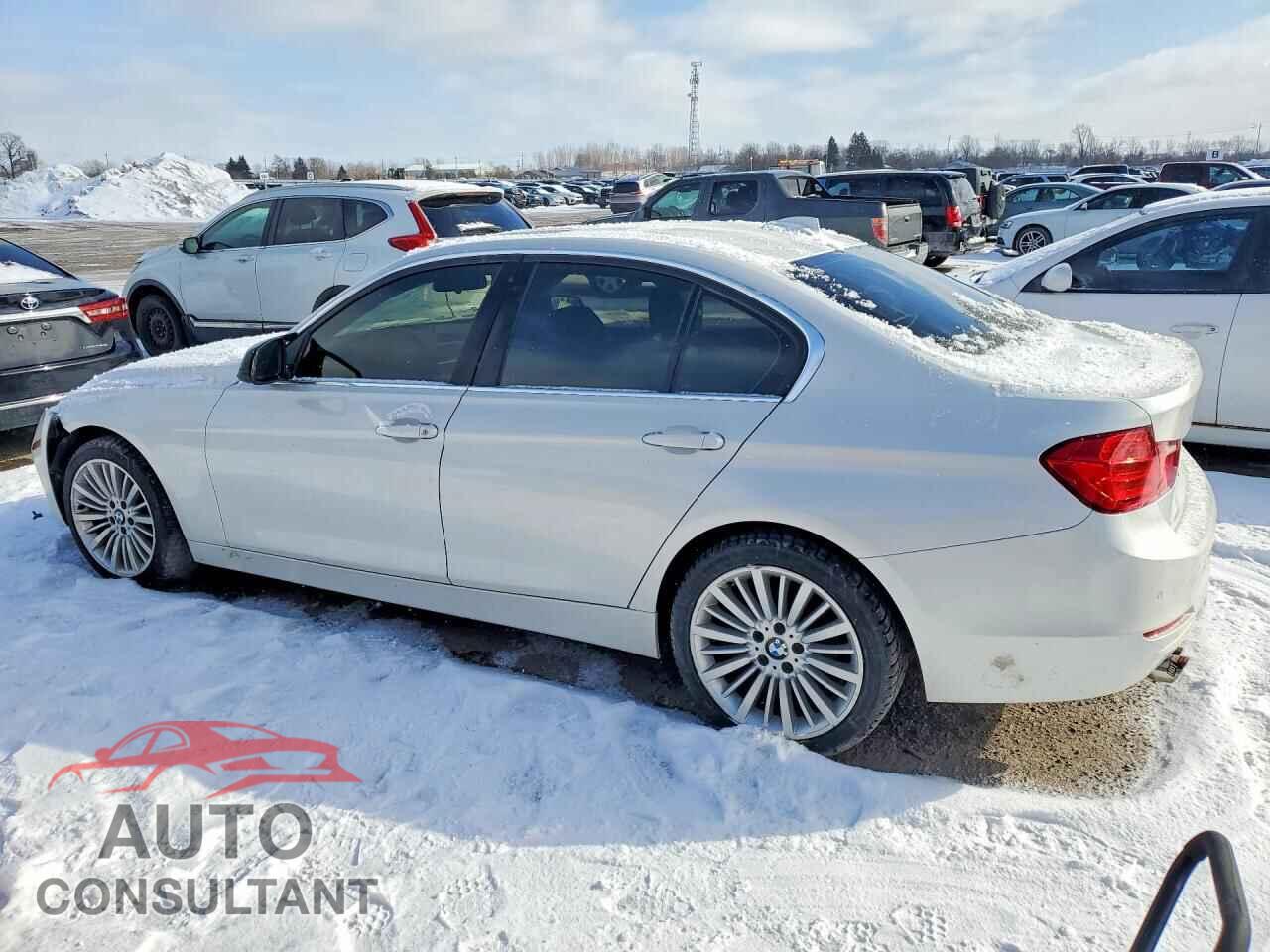 BMW 3 SERIES 2014 - WBA3B3C51EJ983348