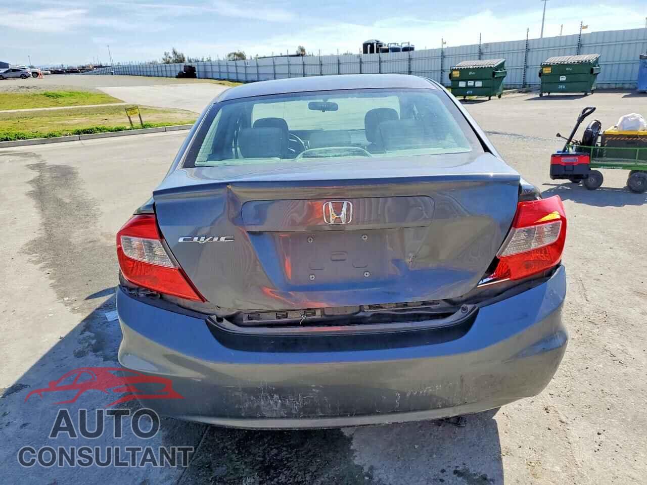 HONDA CIVIC 2012 - 2HGFB2F59CH318557