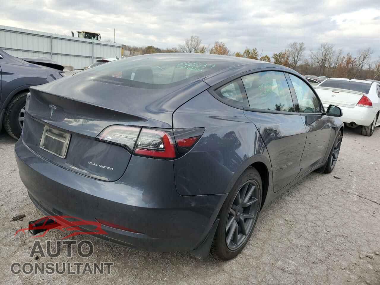 TESLA MODEL 3 2022 - 5YJ3E1EB8NF344358