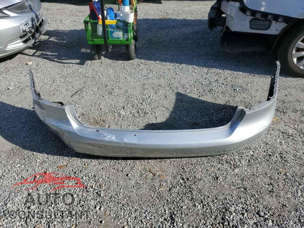 VOLKSWAGEN PASSAT 2013 - 1VWAP7A38DC032469