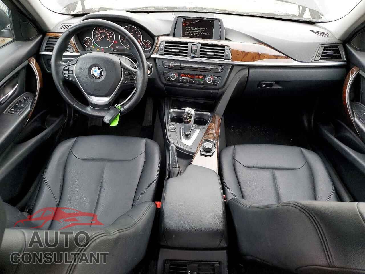 BMW 328 2015 - WBA3C1C51FK124905