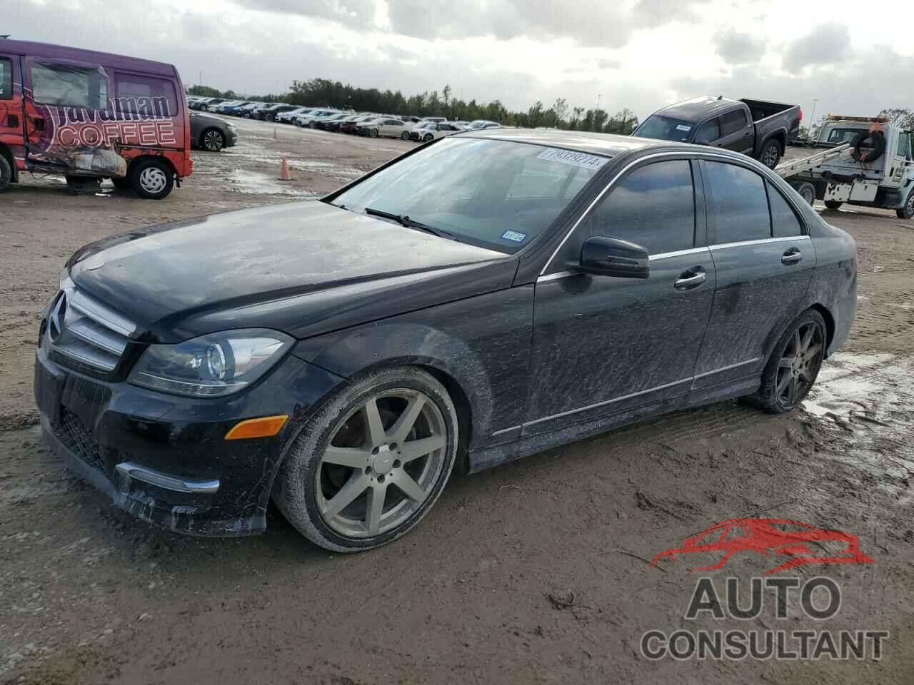 MERCEDES-BENZ C-CLASS 2013 - WDDGF4HB5DA743530