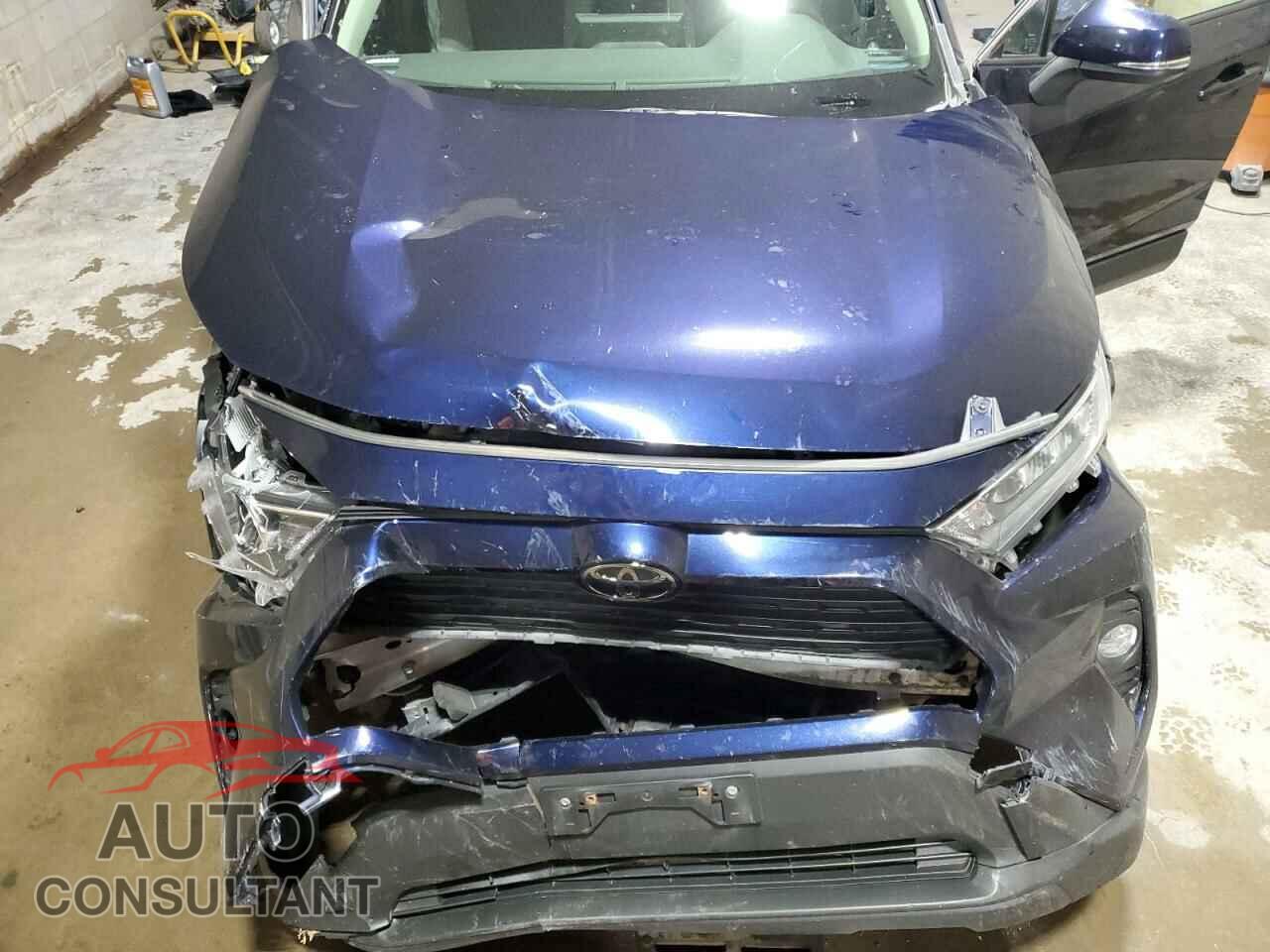 TOYOTA RAV4 2019 - JTMP1RFV7KD022186