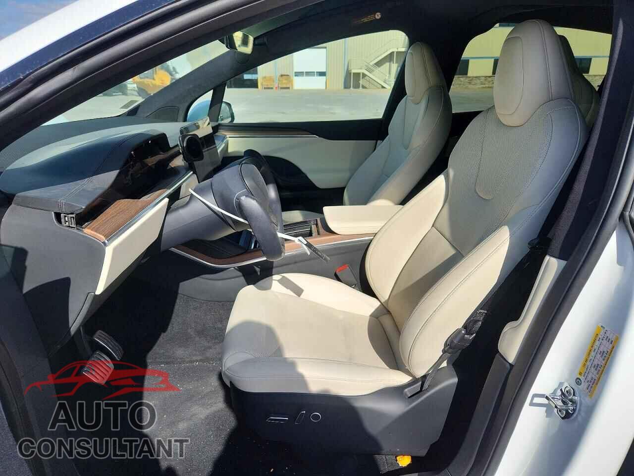 TESLA MODEL X 2022 - 7SAXCBE58NF336285