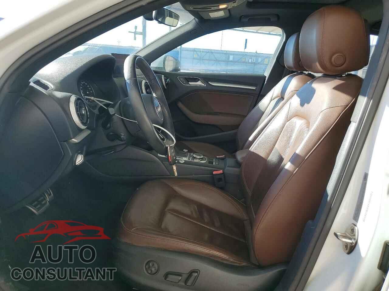 AUDI A3 2017 - WAUAUGFF1H1055895