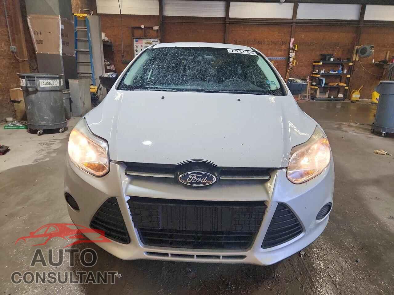 FORD FOCUS 2014 - 1FADP3E24EL346122
