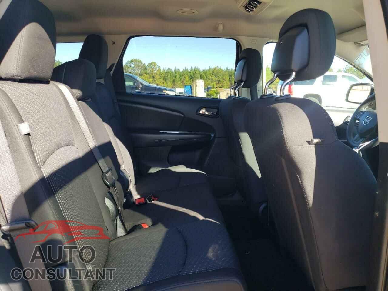 DODGE JOURNEY 2017 - 3C4PDCBB1HT598052