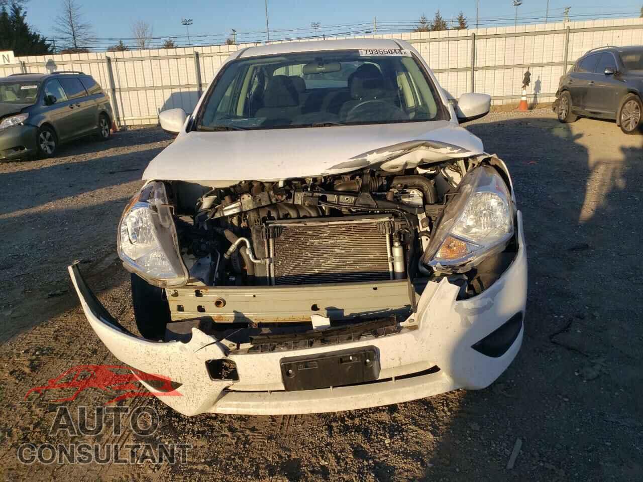 NISSAN VERSA 2019 - 3N1CN7AP3KL872961