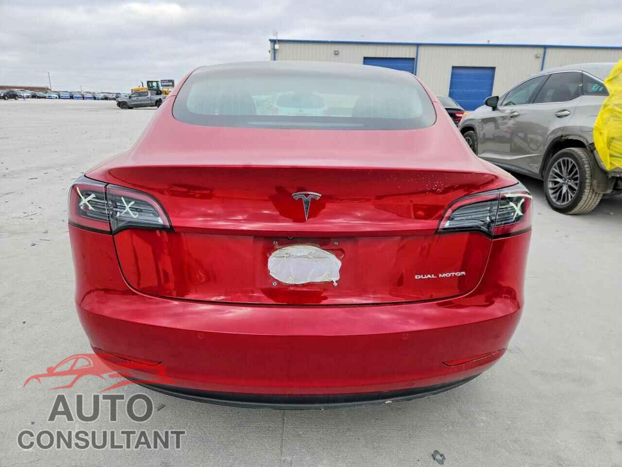 TESLA MODEL 3 2018 - 5YJ3E1EB6JF088103