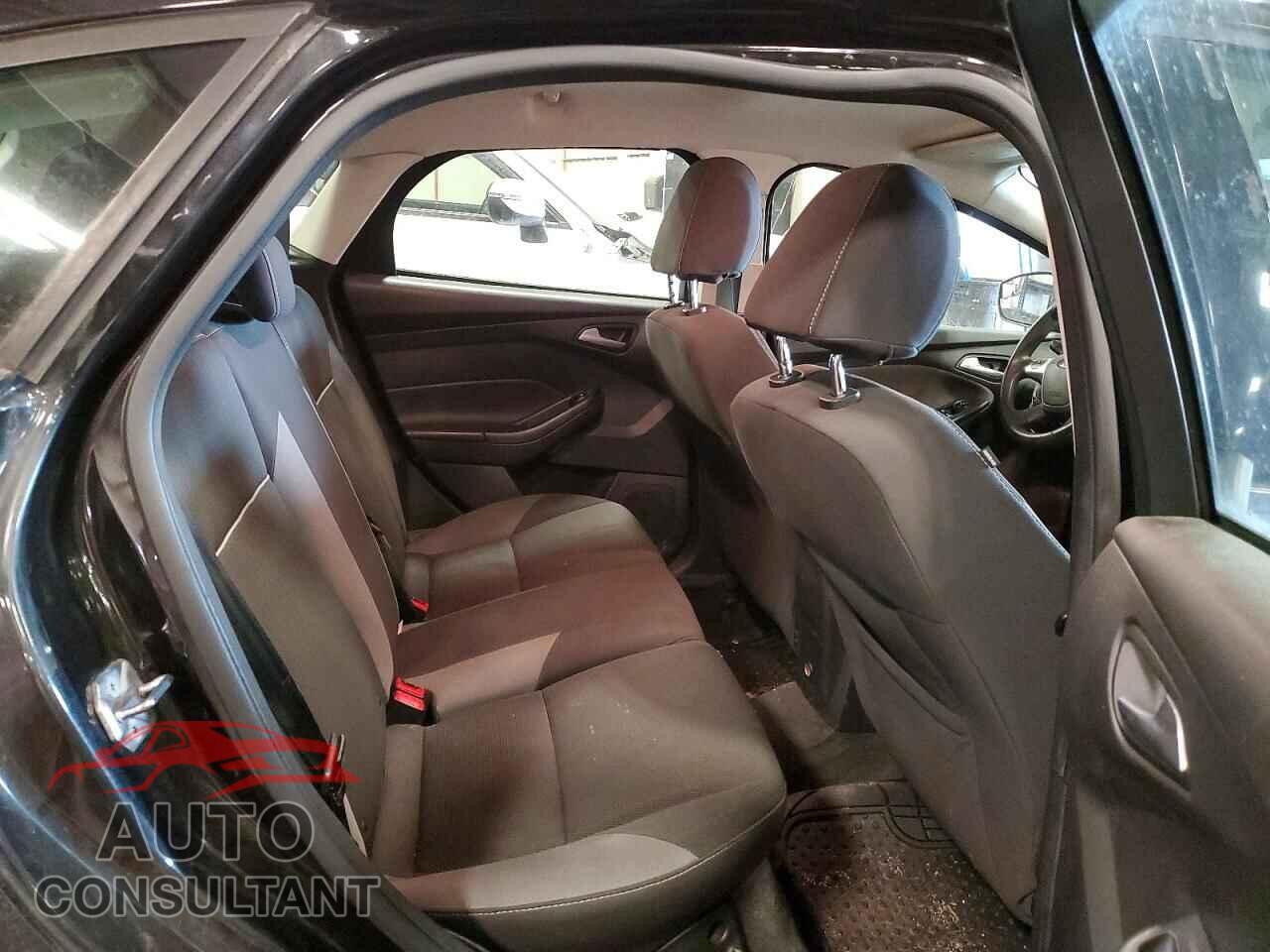 FORD FOCUS 2012 - 1FAHP3K22CL414923
