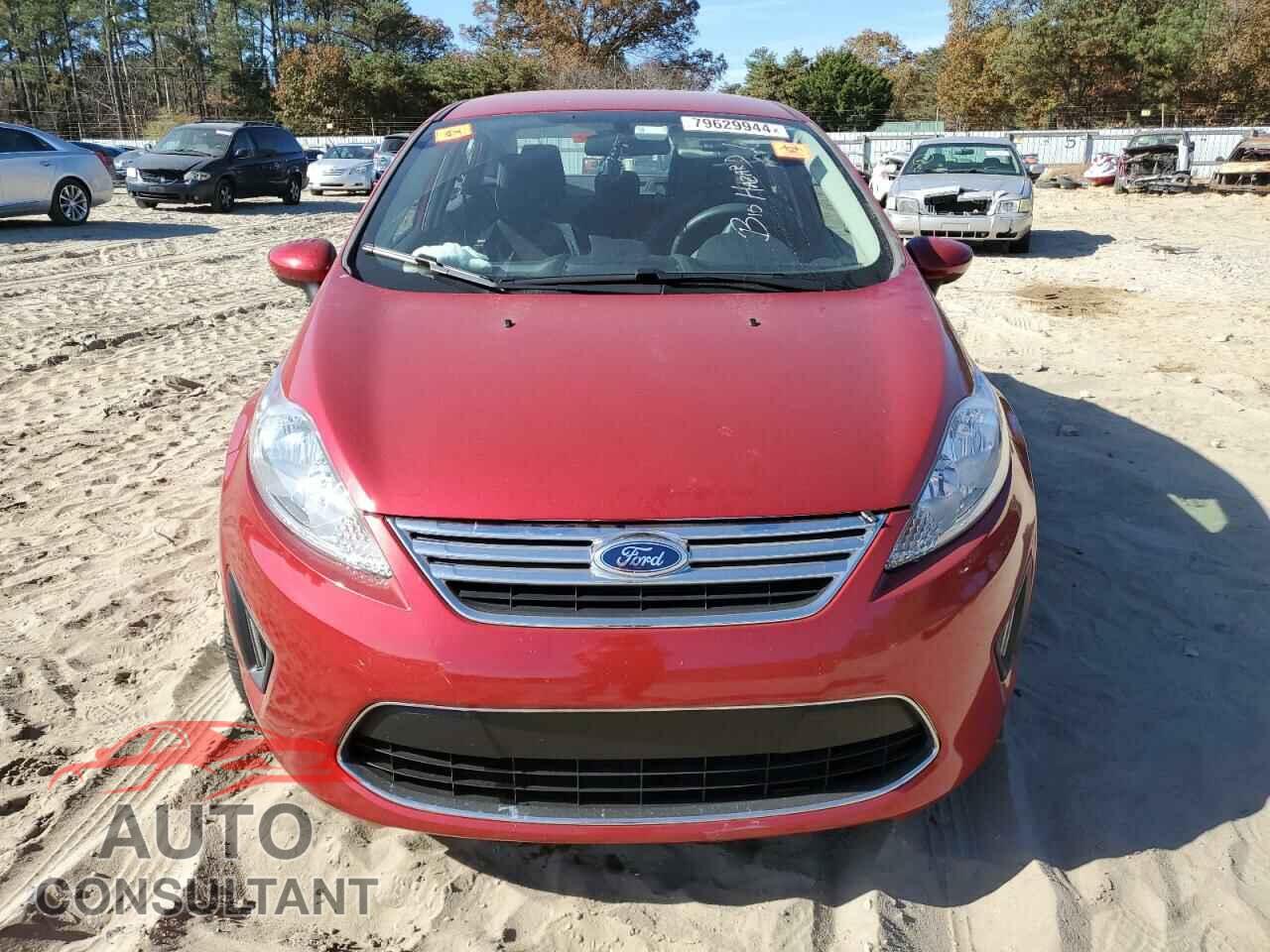 FORD FIESTA 2011 - 3FADP4BJ3BM156016