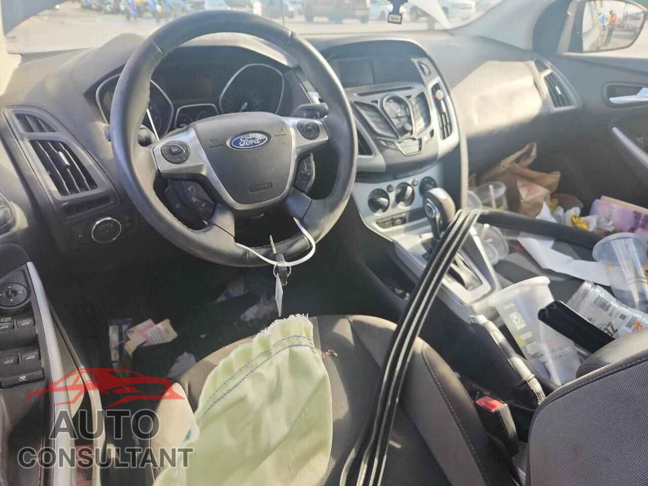 FORD FOCUS 2012 - 1FAHP3F25CL206142