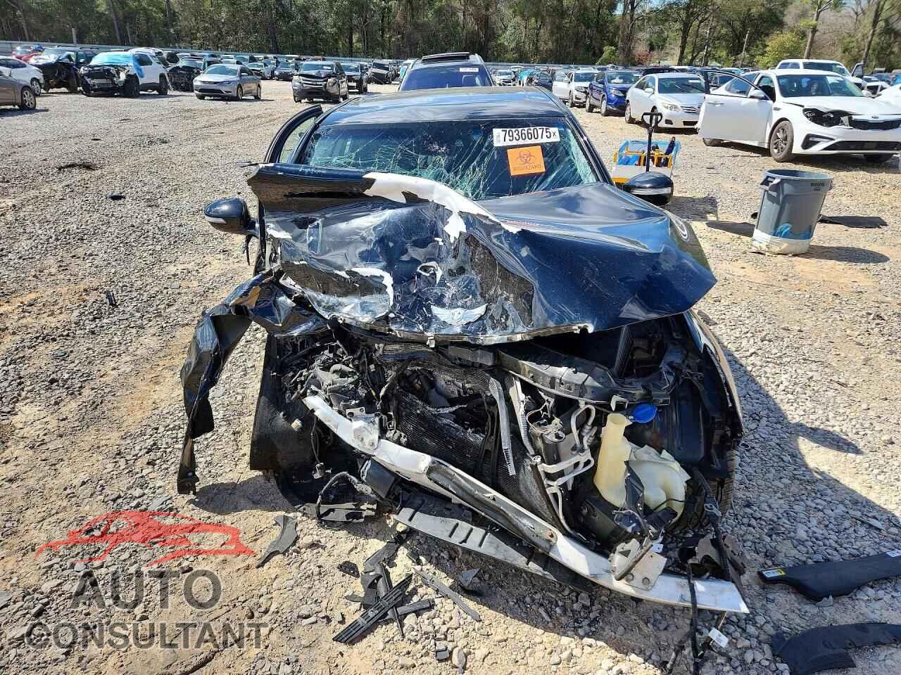 HYUNDAI GENESIS 2012 - KMHGC4DD4CU188976
