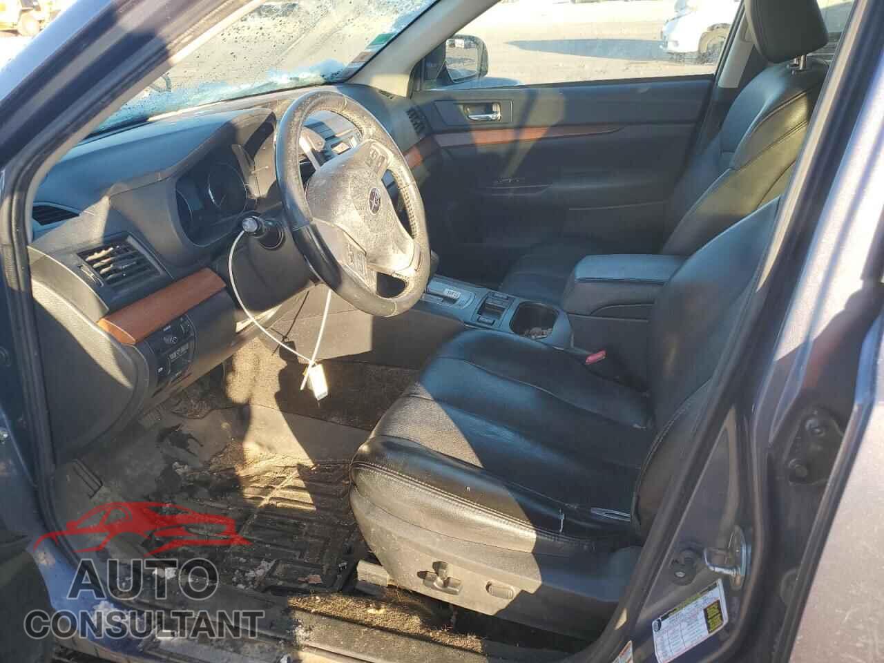 SUBARU OUTBACK 2014 - 4S4BRBKC9E3317472