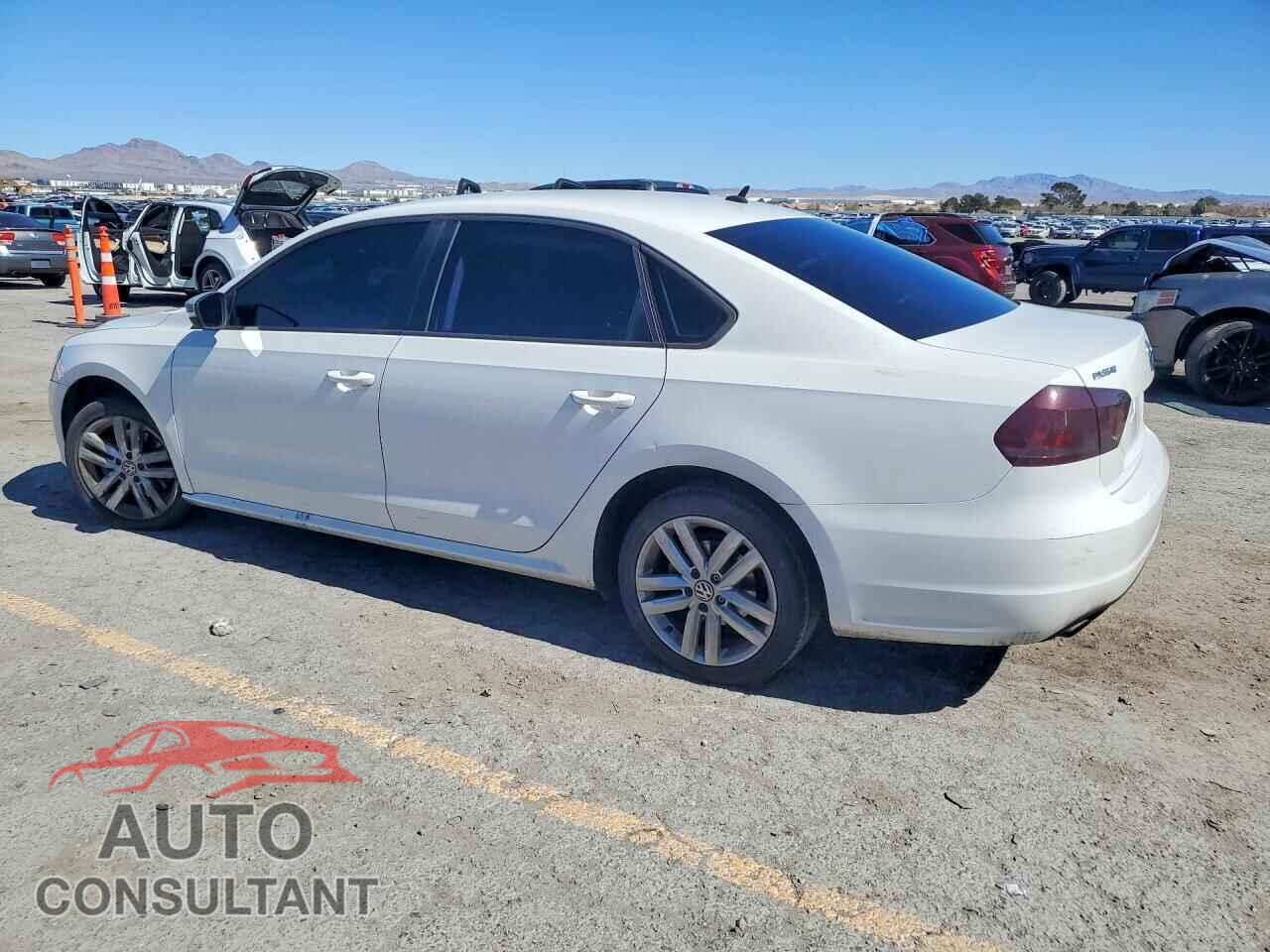 VOLKSWAGEN PASSAT 2015 - 1VWAT7A37FC068975
