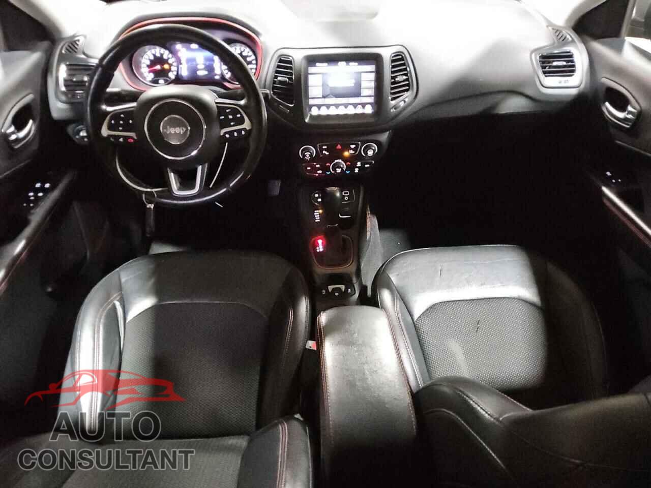 JEEP COMPASS 2021 - 3C4NJDDB2MT589633