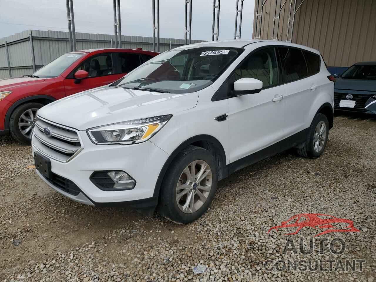 FORD ESCAPE 2019 - 1FMCU0GD7KUB28589