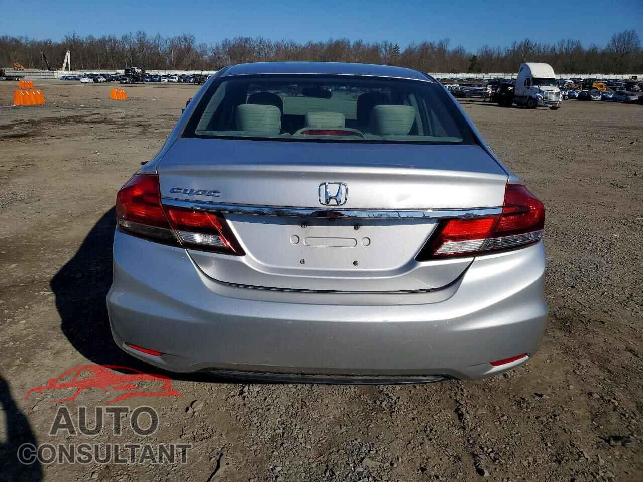 HONDA CIVIC 2013 - 19XFB2F56DE219786