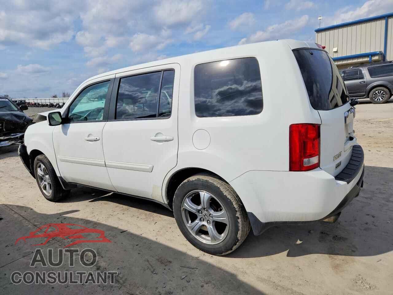 HONDA PILOT 2013 - 5FNYF3H60DB043661