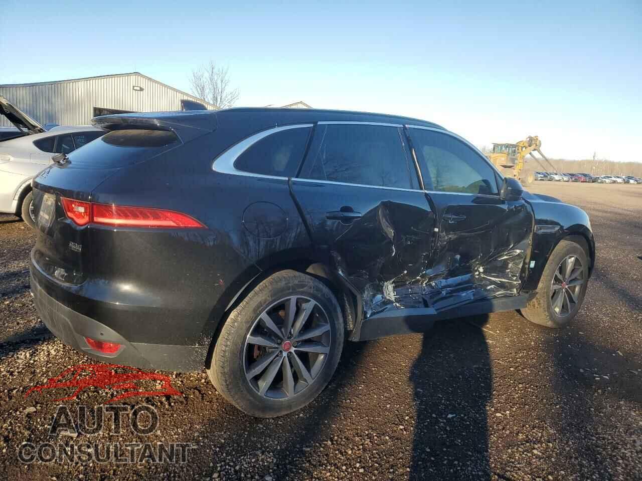 JAGUAR F-PACE 2019 - SADCK2FN3KA353632