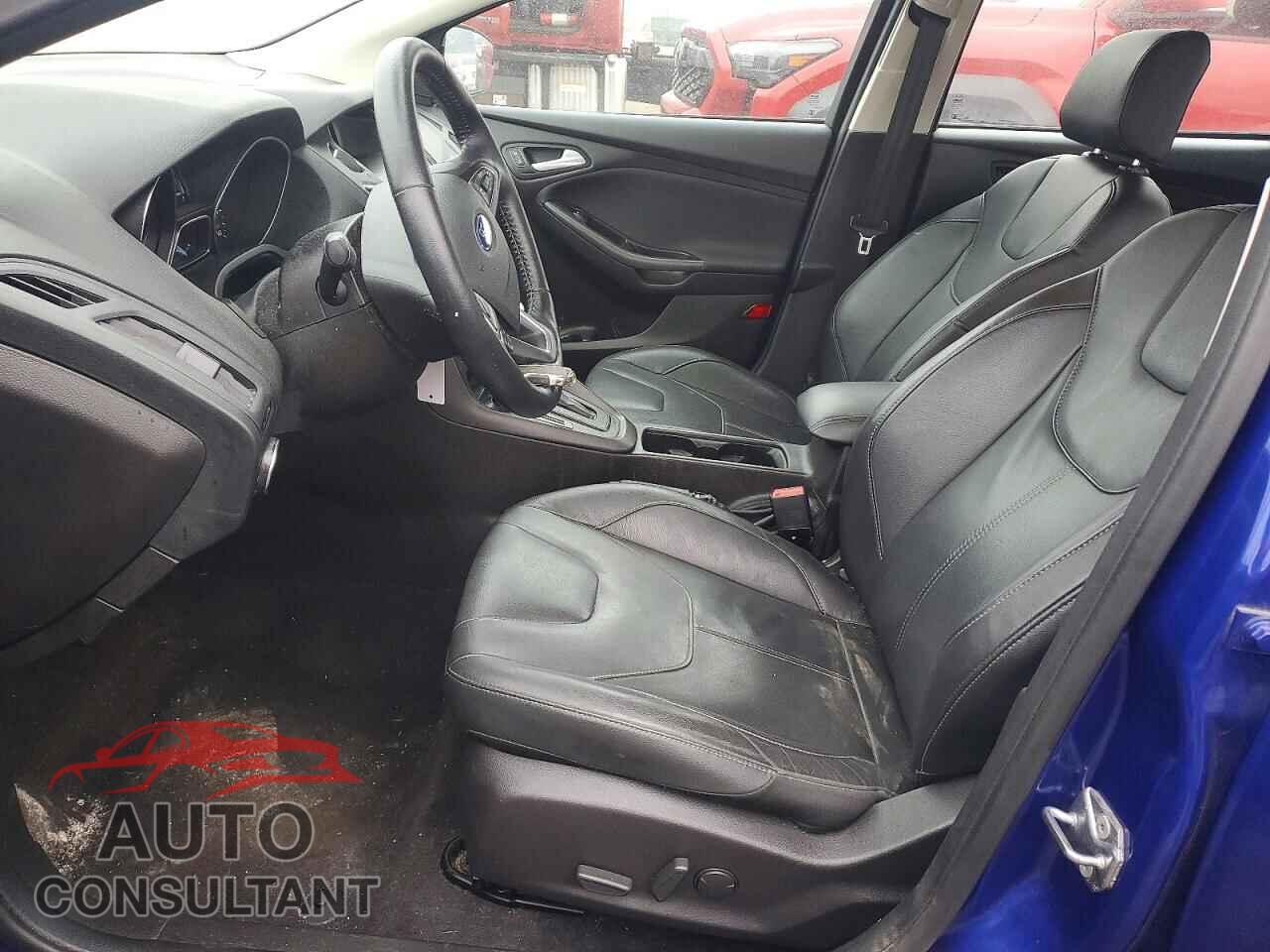 FORD FOCUS 2015 - 1FADP3F25FL374009