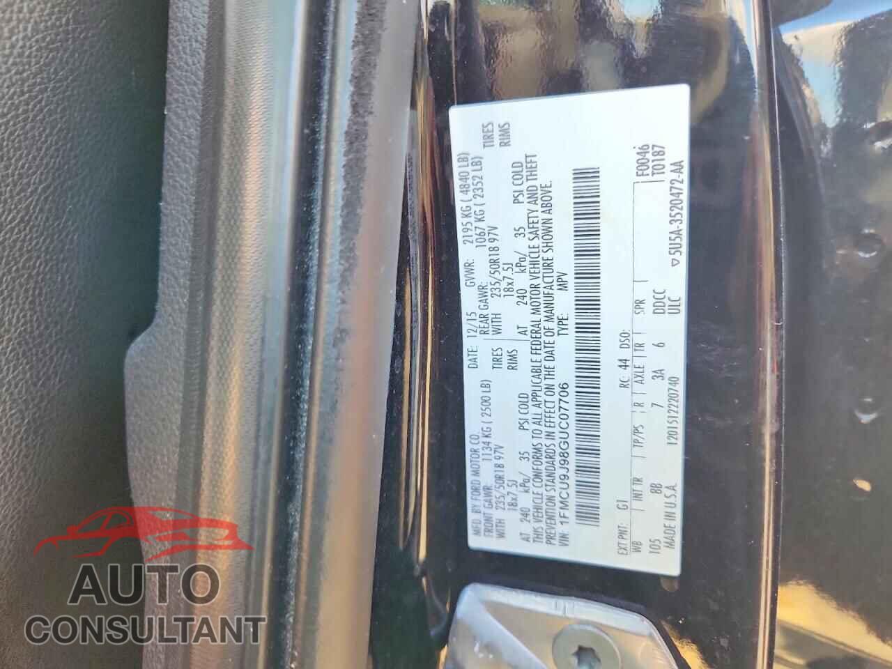 FORD ESCAPE 2016 - 1FMCU9J98GUC07706