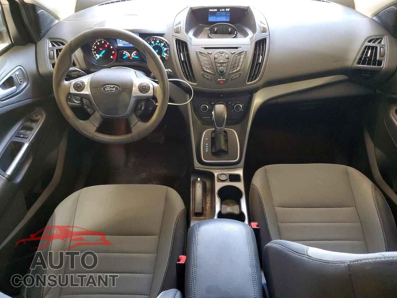 FORD ESCAPE 2013 - 1FMCU0GX6DUD34841