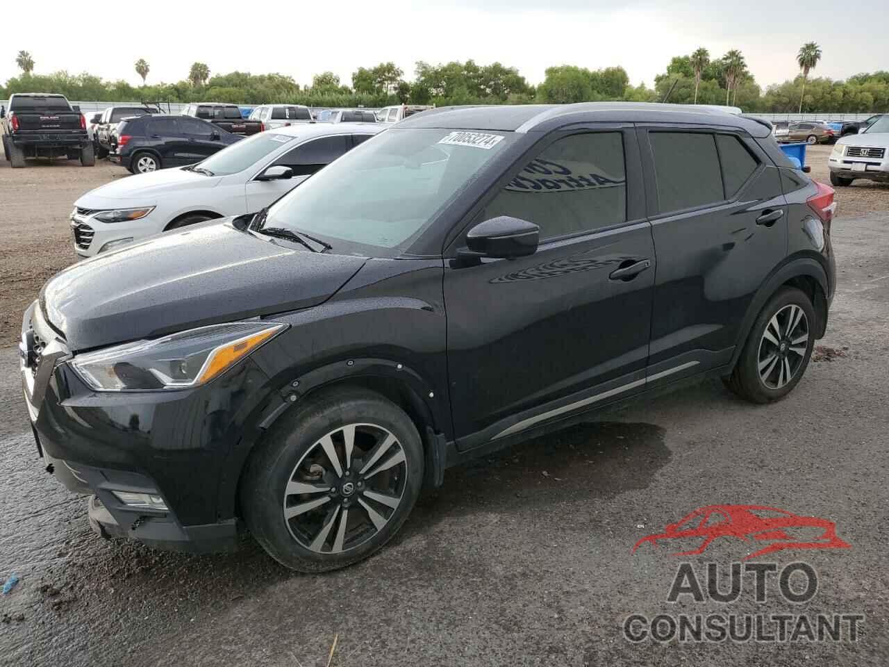 NISSAN KICKS 2019 - 3N1CP5CU1KL526490