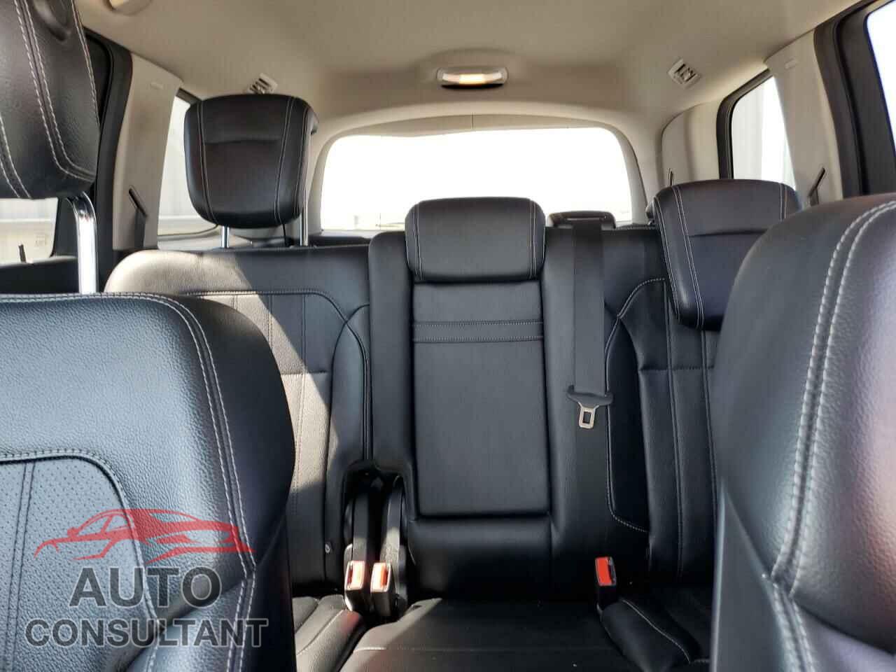 MERCEDES-BENZ GL-CLASS 2013 - 4JGDF7CE8DA231000