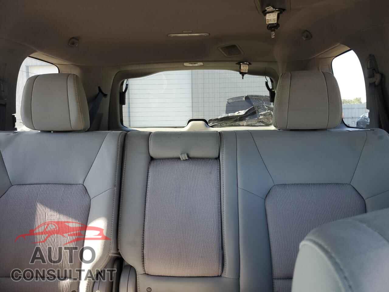 HONDA PILOT 2014 - 5FNYF4H40EB046503