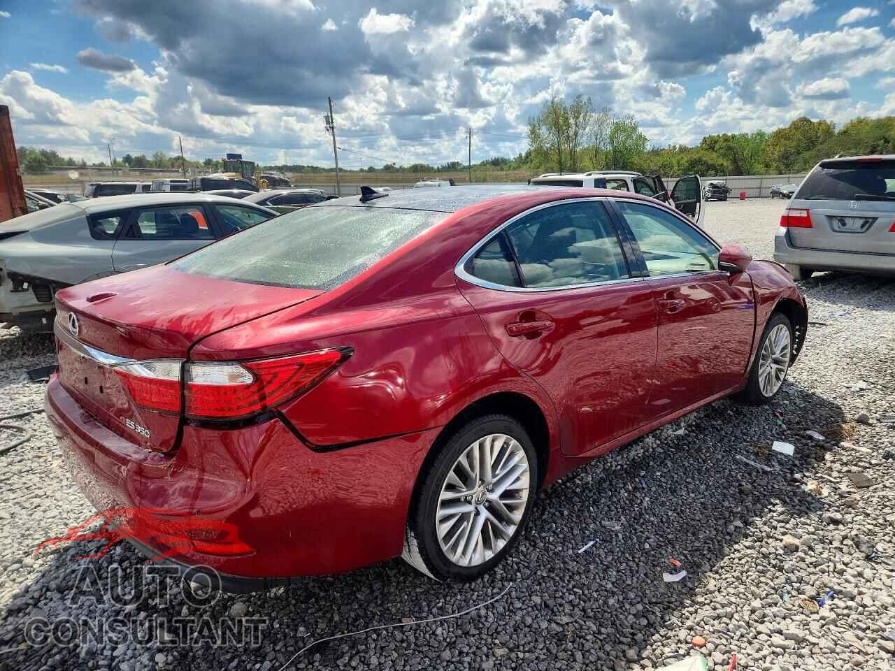 LEXUS ES350 2015 - JTHBK1GG6F2210139