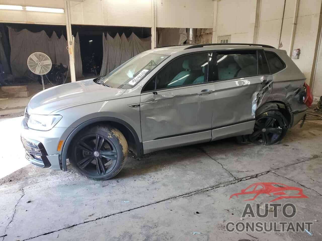 VOLKSWAGEN TIGUAN 2019 - 3VV2B7AX1KM147694
