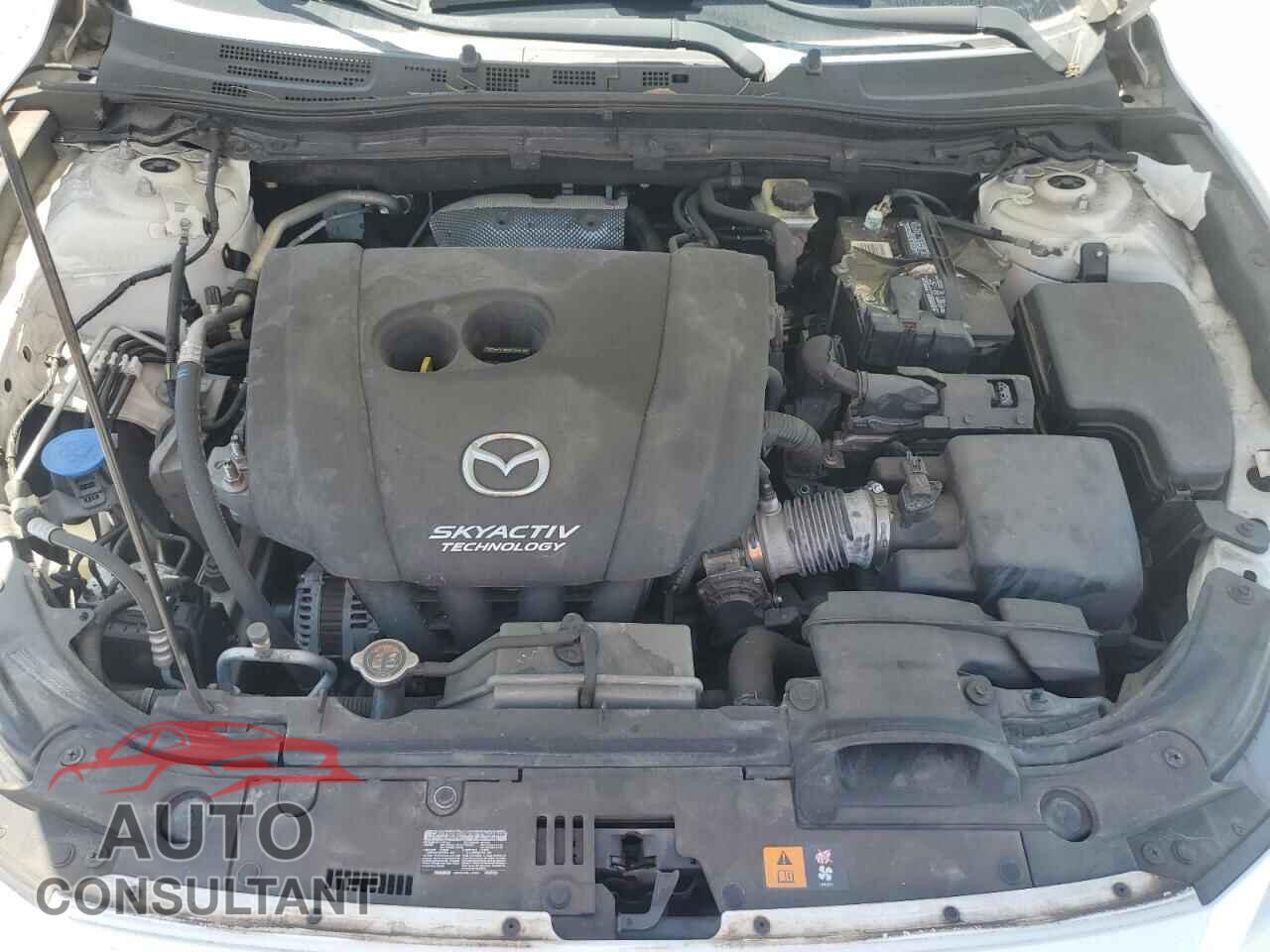 MAZDA 3 2017 - 3MZBN1V79HM122612