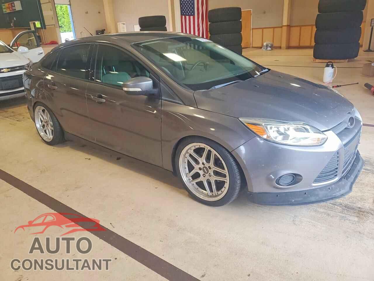 FORD FOCUS 2012 - 1FAHP3F21CL341859