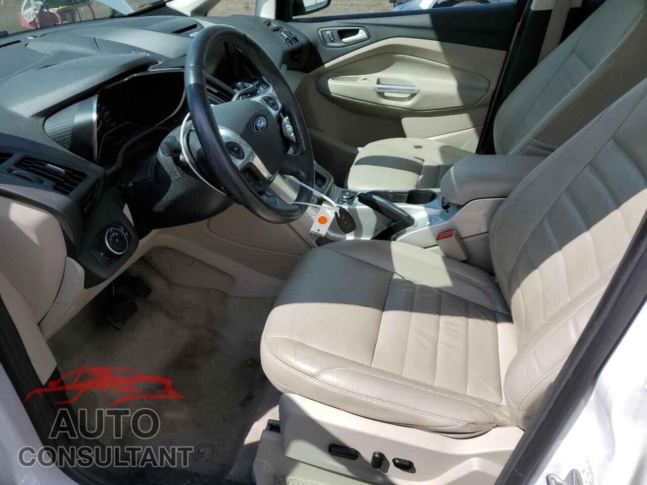 FORD CMAX 2015 - 1FADP5BU9FL112982
