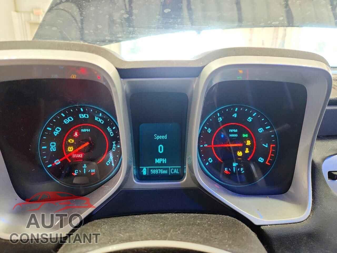 CHEVROLET CAMARO 2015 - 2G1FA1E38F9302224