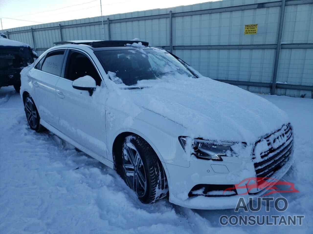 AUDI A3 2018 - WAUJ8GFF4J1052368