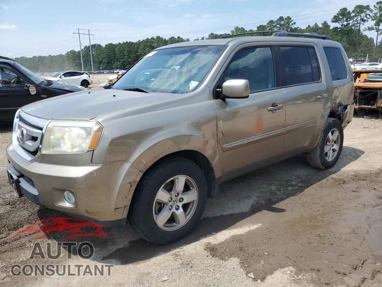 HONDA PILOT 2011 - 5FNYF3H50BB036150