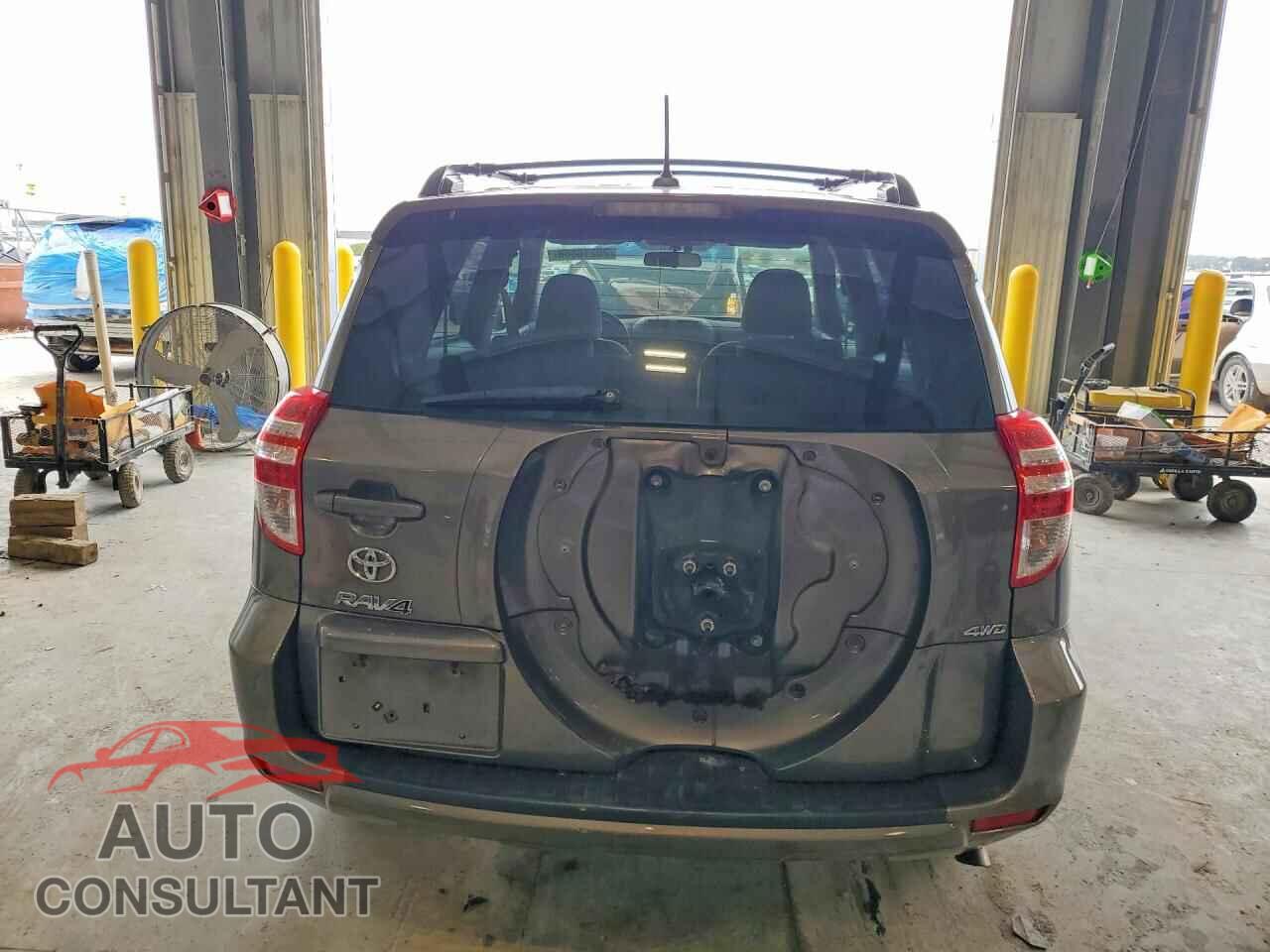 TOYOTA RAV4 2011 - 2T3BF4DV3BW093096