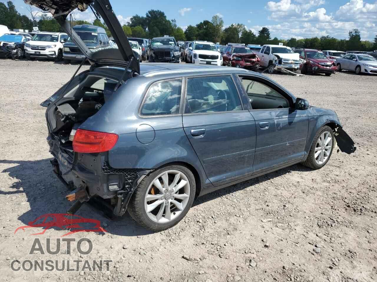 AUDI A3 2012 - WAUBJAFMXCA089514