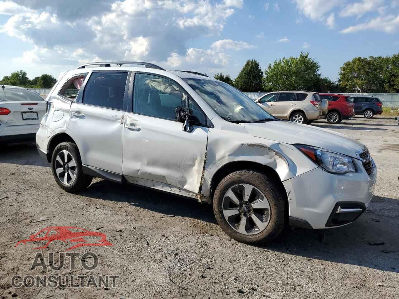 SUBARU FORESTER 2018 - JF2SJADC3JH512761