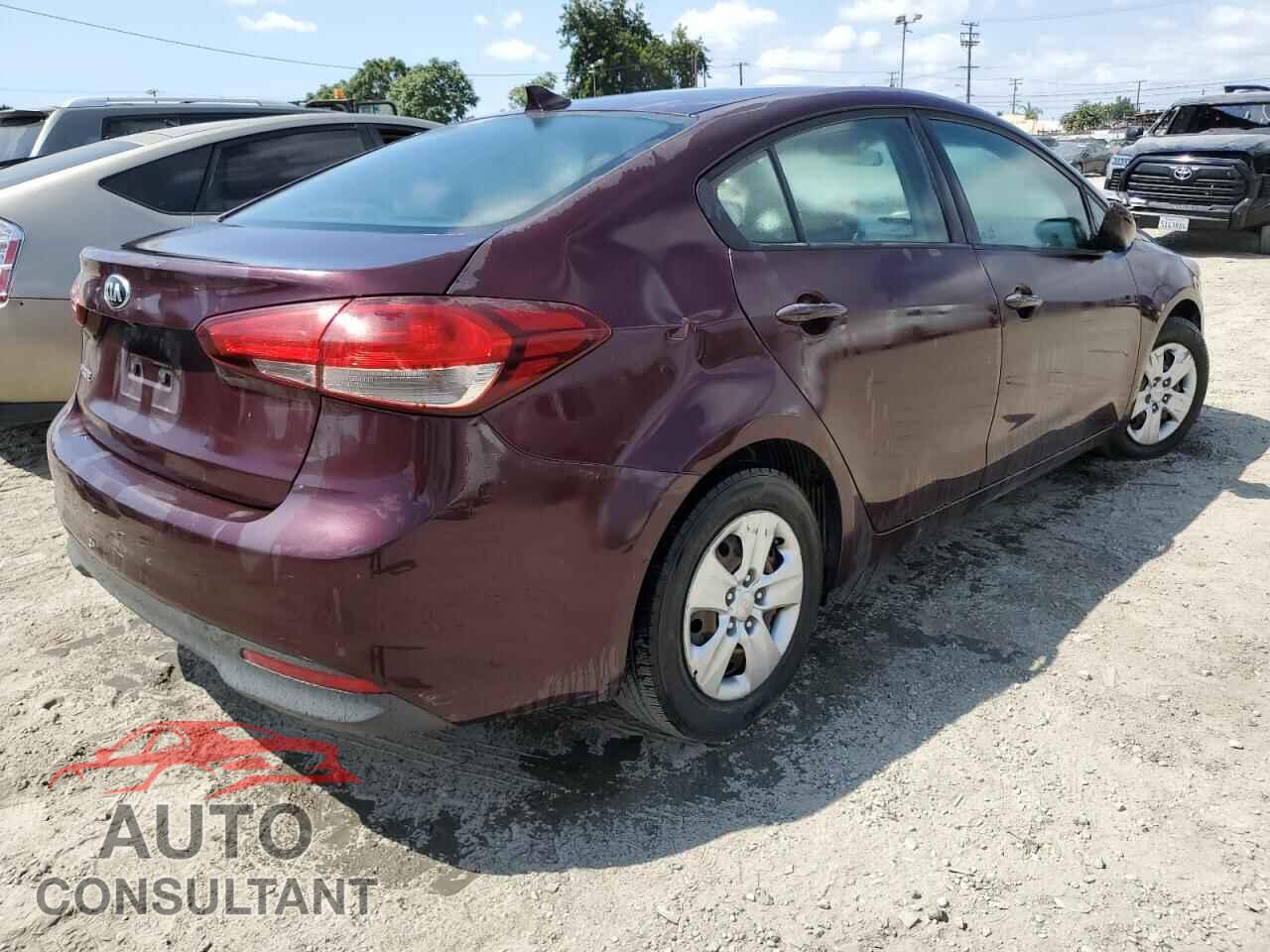 KIA FORTE 2017 - 3KPFL4A75HE013351